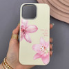 قاب گوشی iPhone 16 Pro Max آیفون لدر کیس سیلیکونی فانتزی لنز سیلور طرح گل لیلیوم صورتی کد 169252