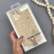 قاب گوشی iPhone 15 Pro Max آیفون چرمی Hard اورجینال Unique Case بند انگشتی طرح گل نسکافه‌ای کد 1000358
