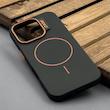 قاب گوشی iPhone 16 Pro آیفون سیلیکونی SOFT پشت مات مگ سیف‌دار اصلی دکمه برجسته CASE مشکی کد 1003096