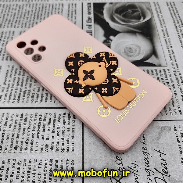 قاب گوشی Galaxy A32 4G سامسونگ طرح سیلیکونی ژله ای سه بعدی برجسته عروسکی لویی ویتون محافظ لنز دار گلبهی کد 644