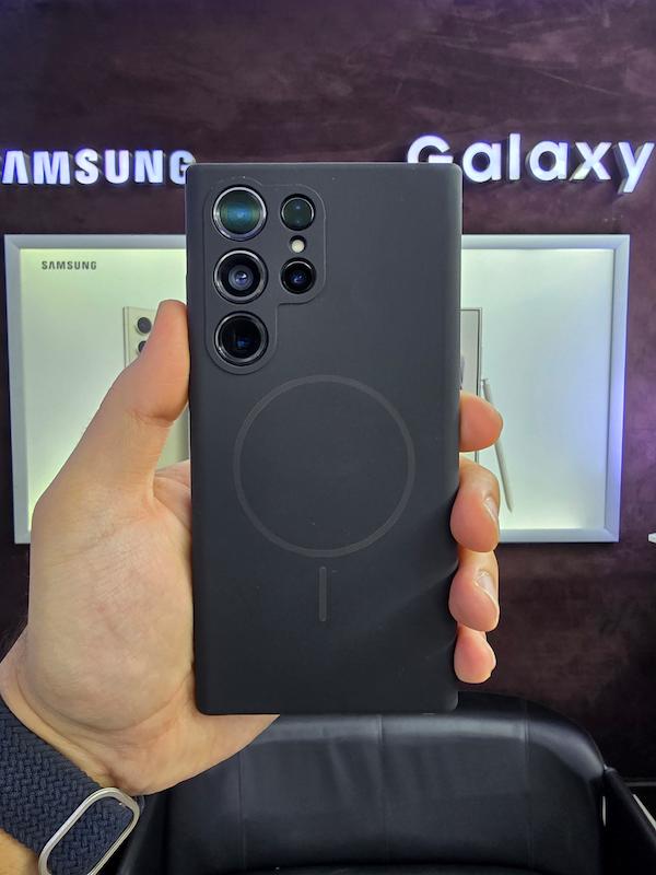 گارد سیلیکون ارجینال مگ سیف دار Galaxy S23 Ultra