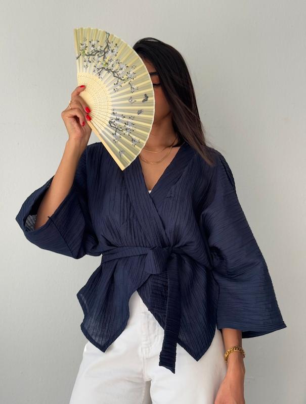 شومیز وال پلیسه