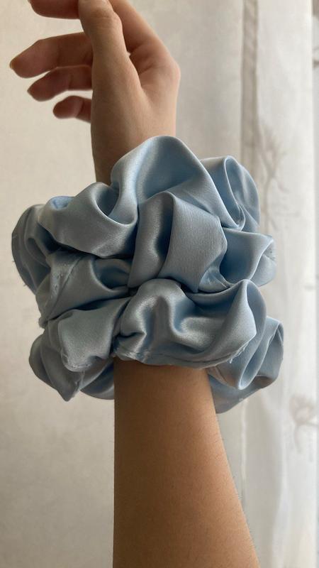 اسکرانچی ساتن آبی پاستیلی