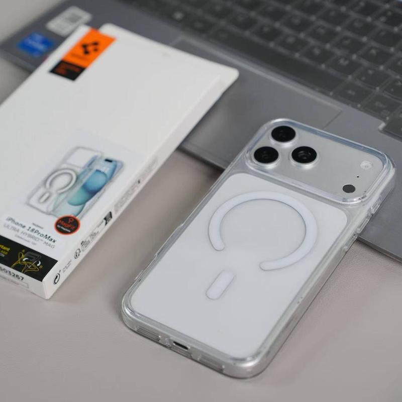 قاب spigen مدل ULTRA HYBRID MAGSAFE