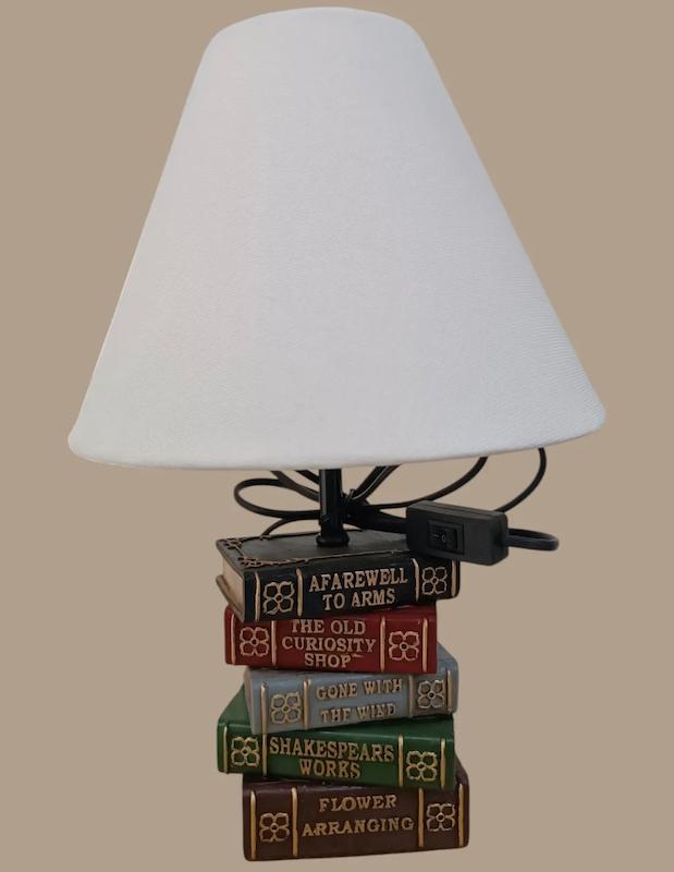 آباژور ۵ کتاب