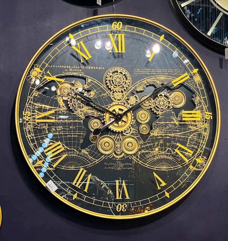 ساعت دیواری بزرگ