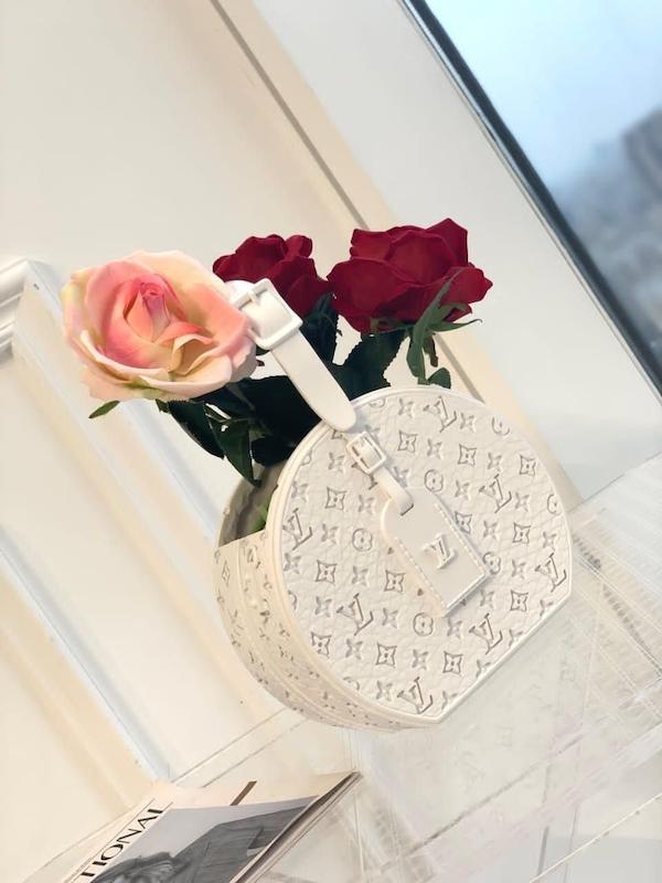 گلدان کیفی برند