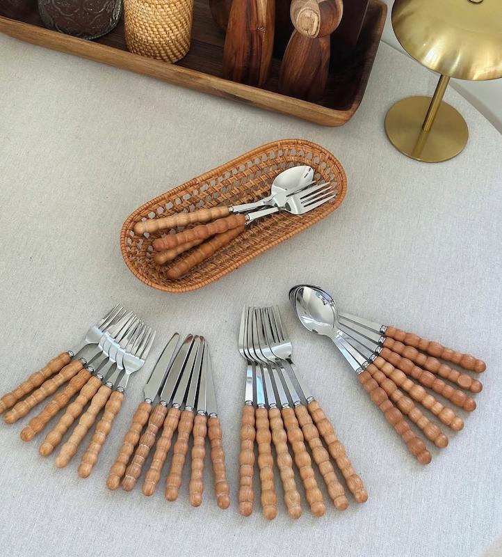 قاشق و چنگال/کارد و چنگال چوبی