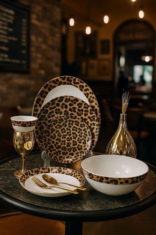 سرویس غذاخوری پلنگی