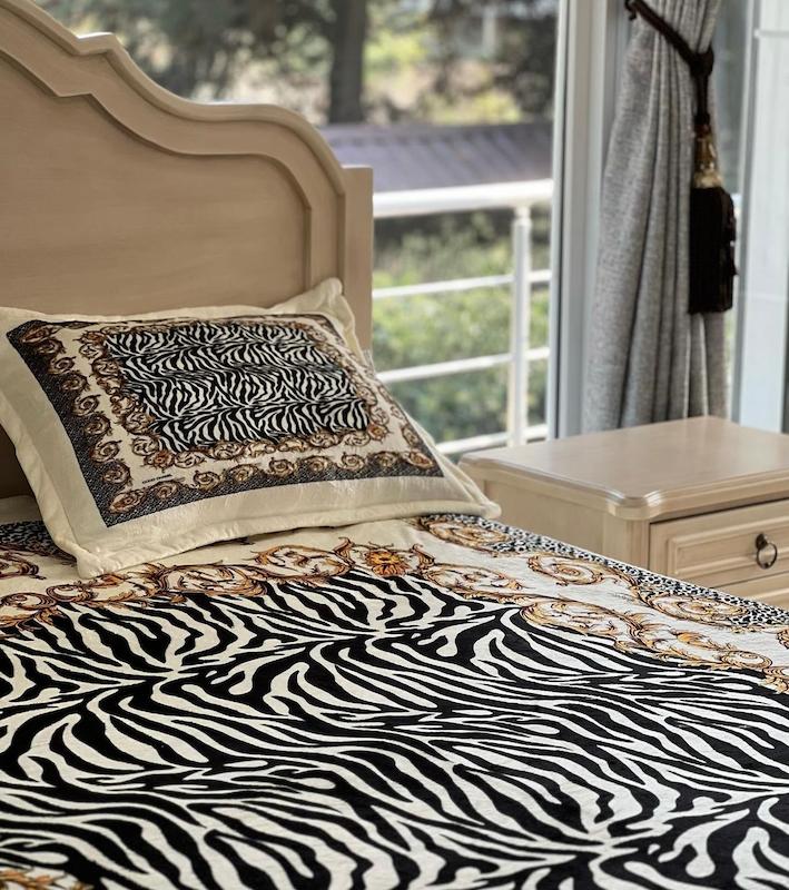 پتو طرح زبرا