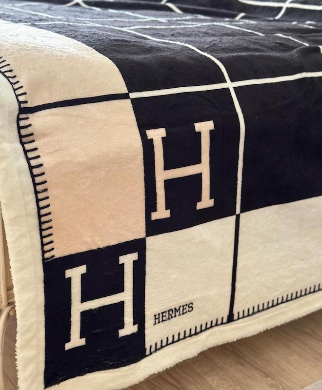 پتو هرمس طرح اچ