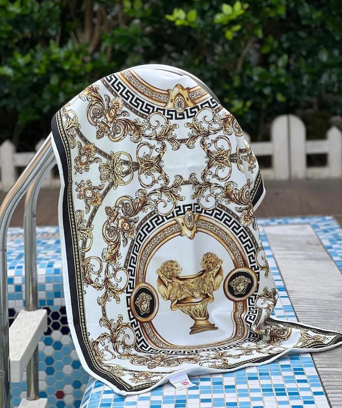 حوله استخری ورساچه