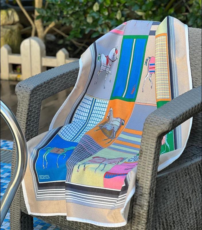 حوله استخری هرمس