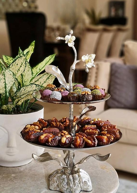 شیرینی خوری ارکیده