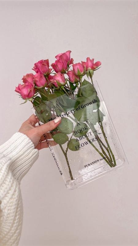 گلدان کتابی