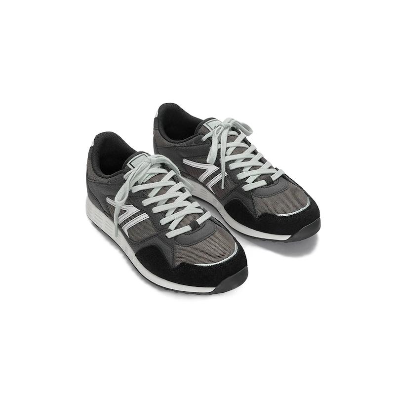 کفش رترو Pull & Bear 
