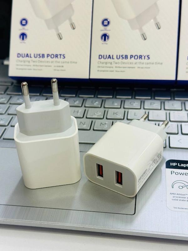 شارژر دو پورت Dc05