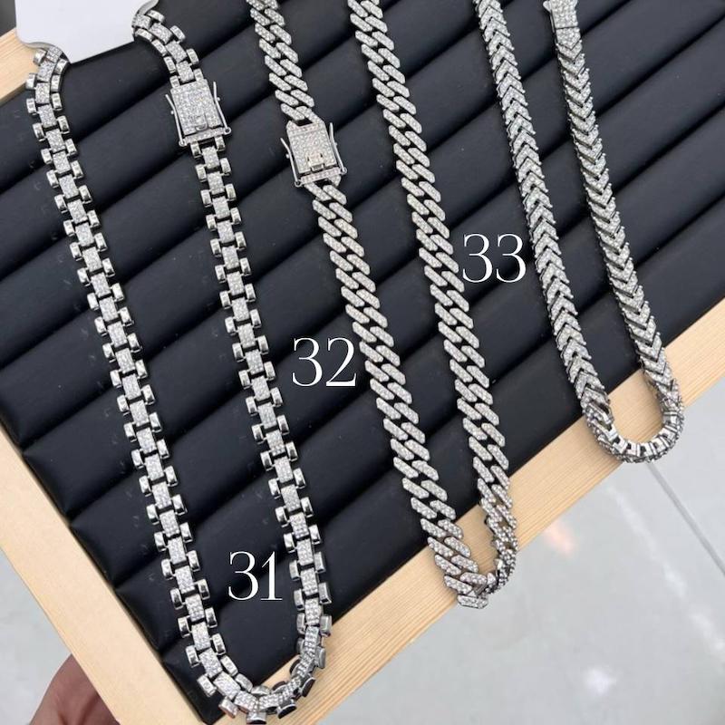گردنبند فول نگین
