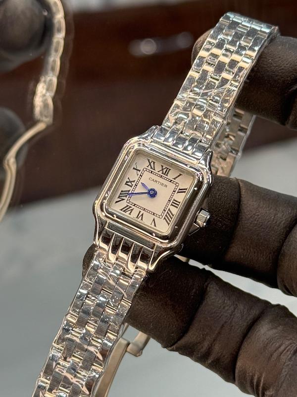 ساعت کارتیر زنانه مدل پنتر Cartier/Panter