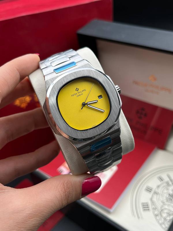 ساعت پتک فلیپ ناتلیوس