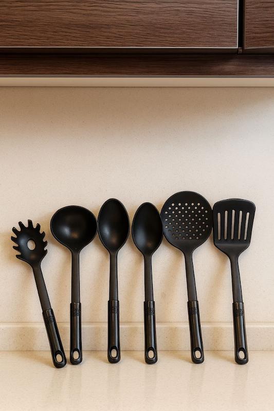 کفگیر ملاقه 4عددی کارتن 60تایی قیمت 45هزار تومان