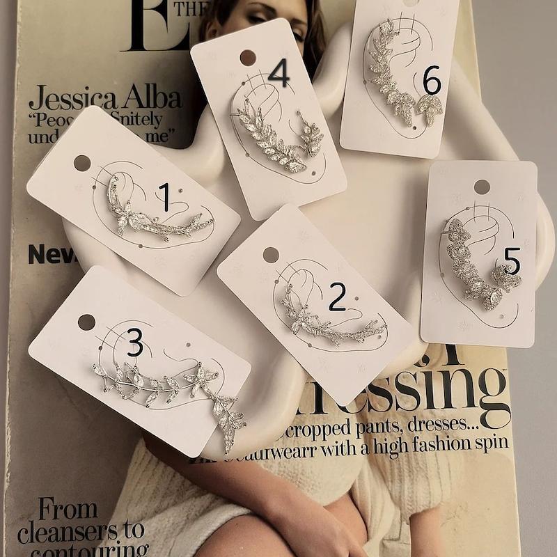 ایرکاف زنانه نگین دار مجلسی وارداتی رنگ نقره ای