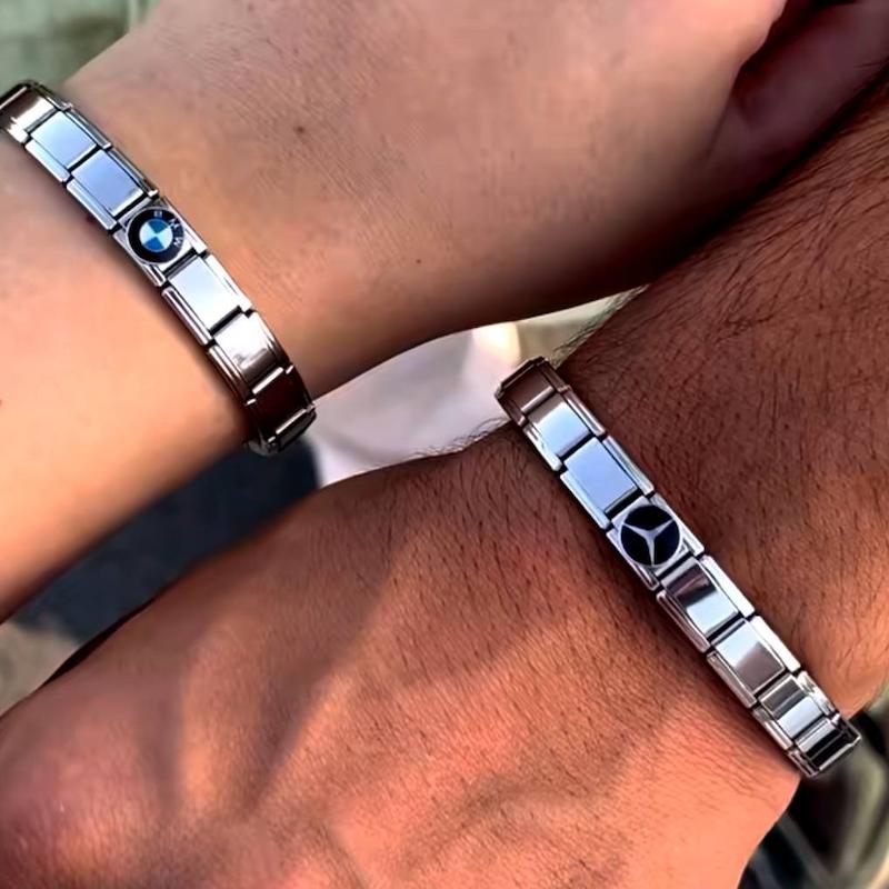 دستبند چارم ایتالیایی طرح بنز و بی ام و