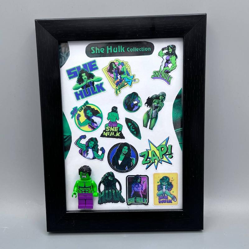 تابلو شیشه ای سه بعدی فیگور هالک 20 در 15