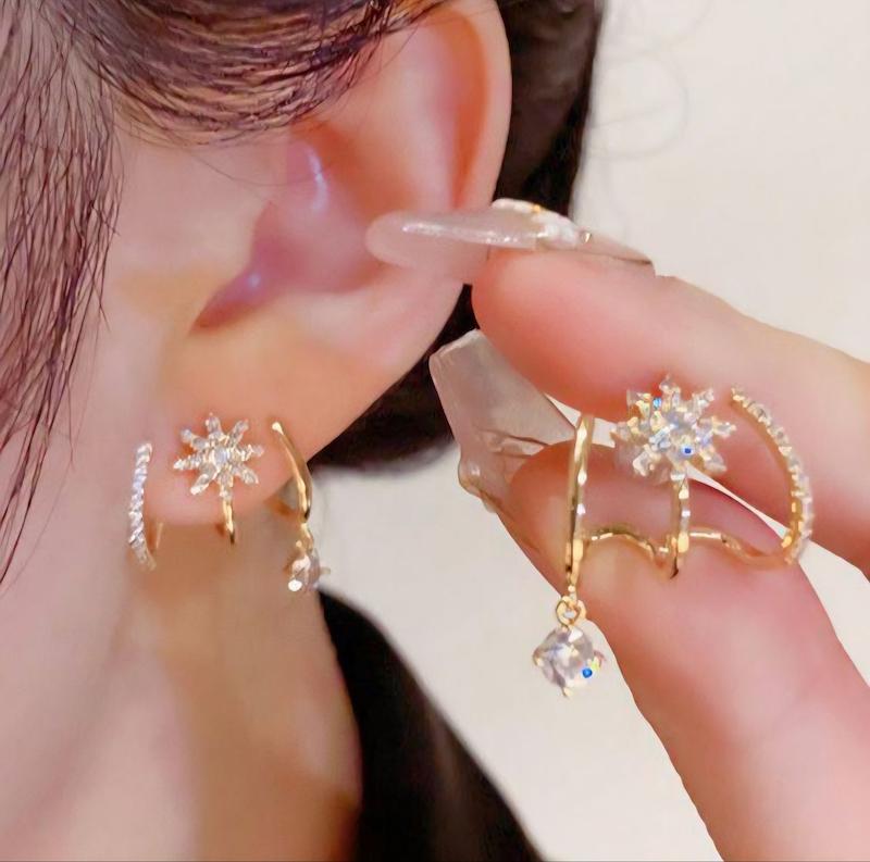 گوشواره زنانه گل مجلسی لوکس