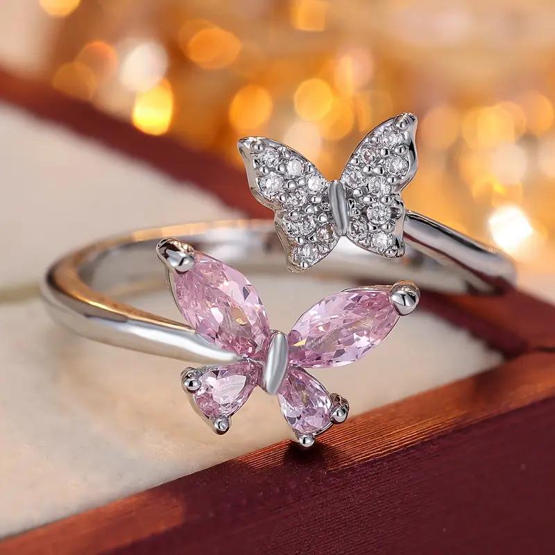انگشتر سوارسکی طرح پروانه نگین صورتی