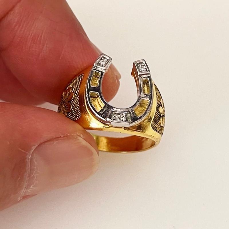 انگشتر نعل اسب رنگ برنجی