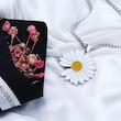 گردنبند زنانه طرح گل بابونه