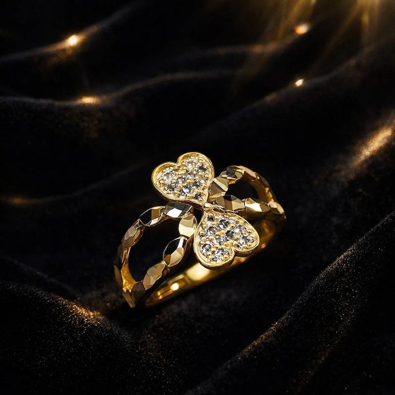 انگشتر زنانه طرح برگ گل