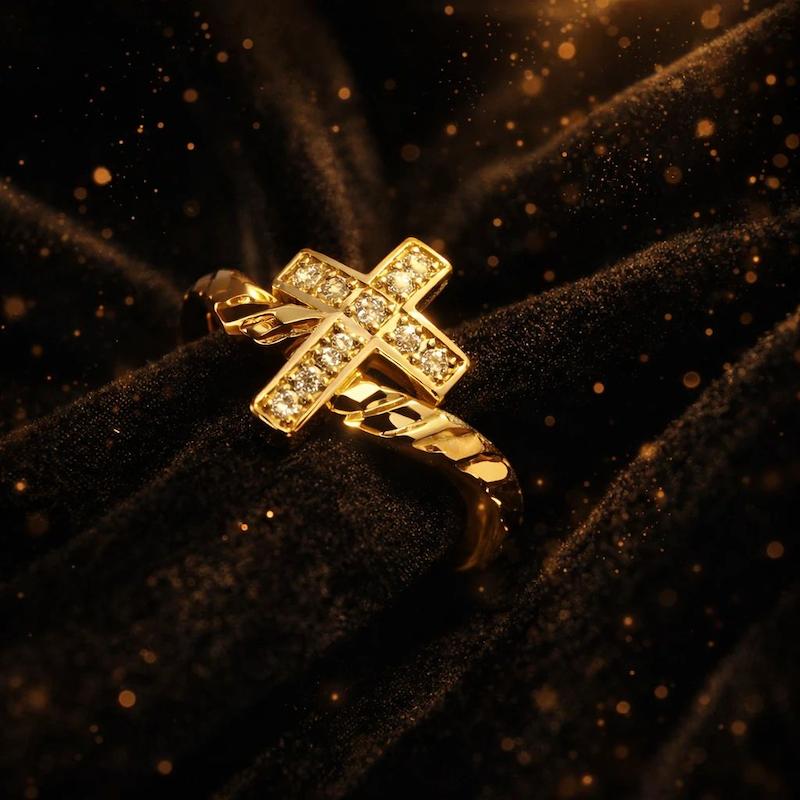 انگشتر زنانه طرح صلیب نگین دار