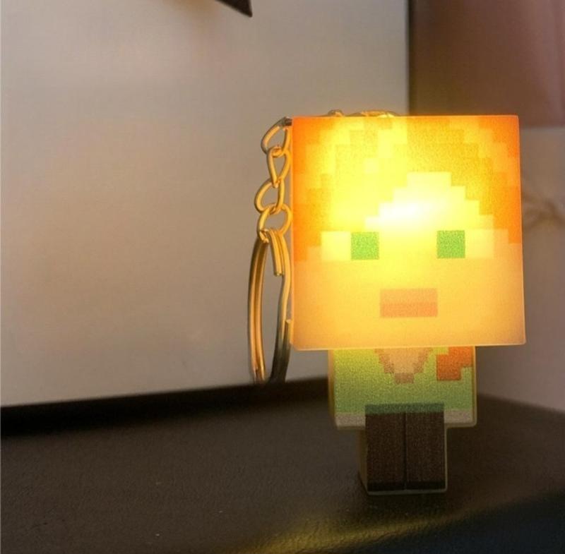 جاکلیدی طرح الکس ناراضی مدل چراغ دار بازی ماینکرافت