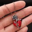 گردنبند زنانه گاتیک گل رز و قلب
