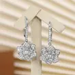 گوشواره زنانه نگین دار طرح گل لاکچری