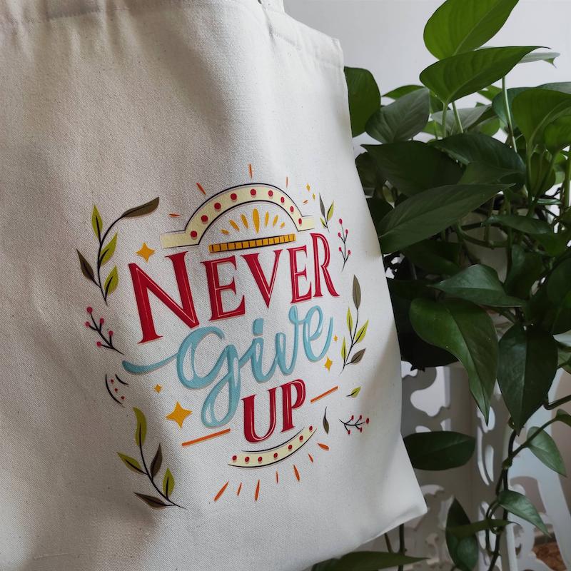 توت بگ چاپی طرح never give up