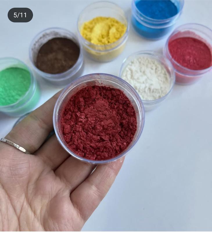 رنگ صدفی قرمز