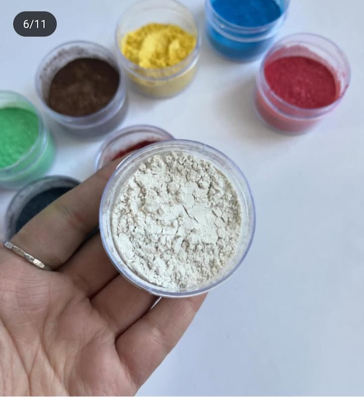 رنگ صدفی سفید