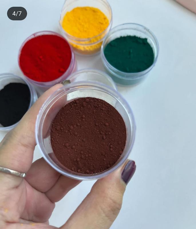 رنگ پودری قهوه ای