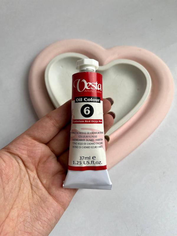 رنگ روغن قرمز شماره 6