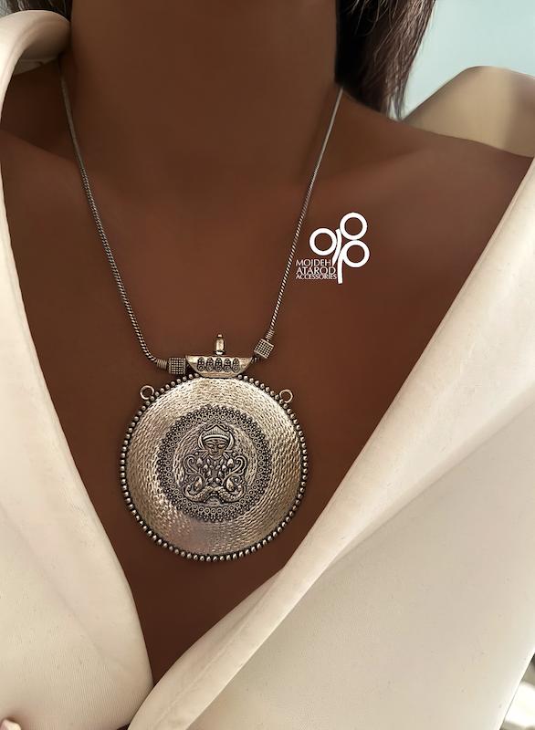 گردنبند 