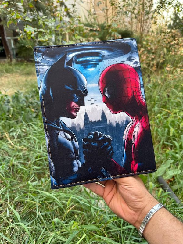 کلاسور اسپایدر و بتمن 