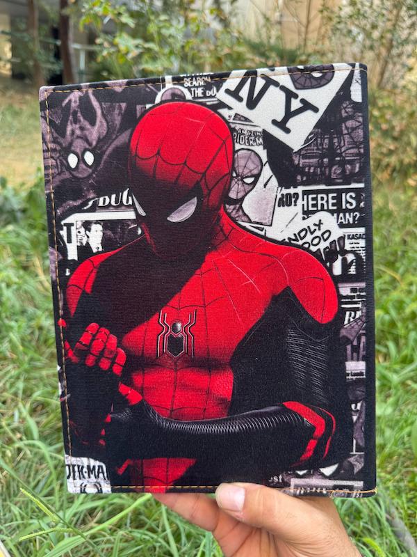 کلاسور طرح اسپایدرمن 