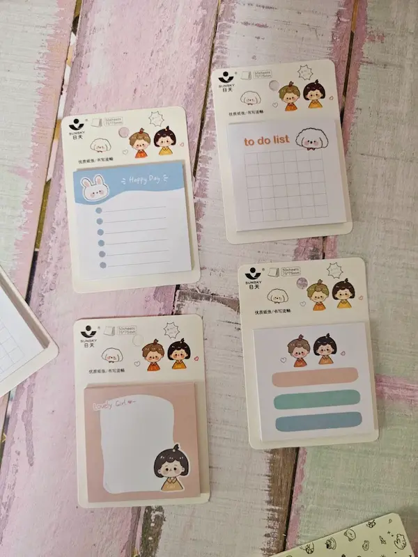 استیک نوت ;دختر کیوت