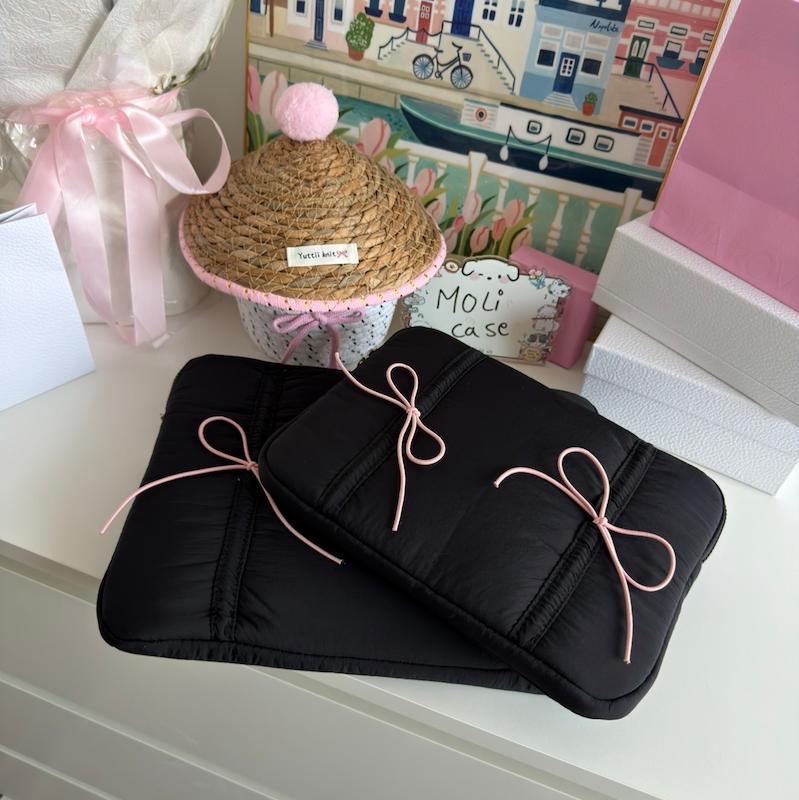 کاور لپتاپ و ایپد مشکی پاپیون صورتی 🎀