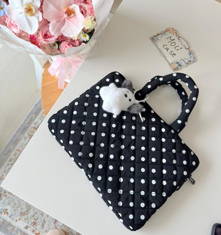 کیف لپتاپ خالخالی مشکی🖤🐼