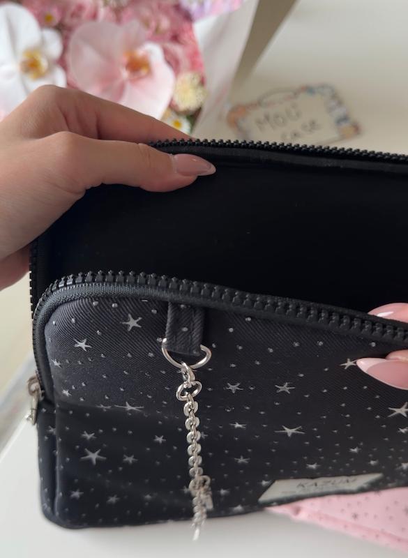 کاور لپتاپ ستاره دار مشکی بند فلزی🦓⭐️