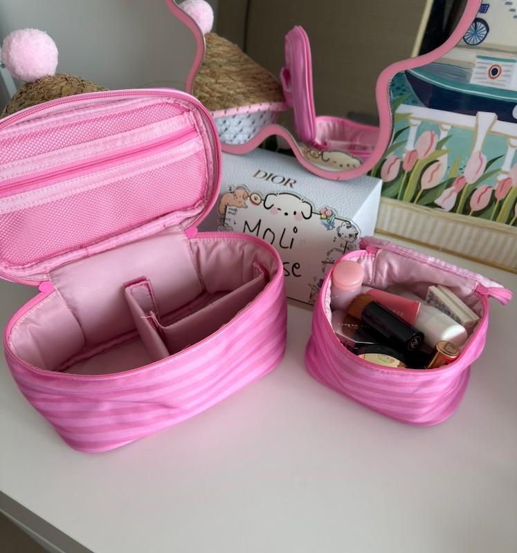 کیف ارایشی صورتی راه راه💕🌸